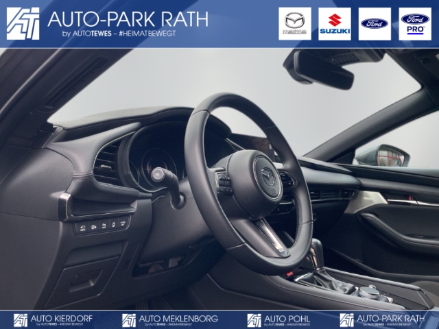 Foto 1 - Mazda 3 2.0L X 186PS FWD AUTOMATIK*Excl*Bose*60 Kam*Allwetterreifen*, machine gray (grau)