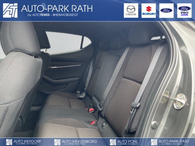 Foto 1 - Mazda 3 2.0L X 186PS FWD AUTOMATIK*Excl*Bose*60 Kam*Allwetterreifen*, machine gray (grau)