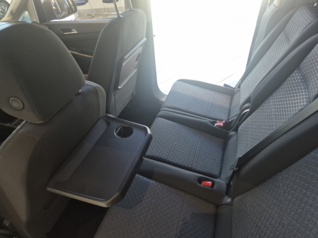 Foto 1 - Ford Tourneo Connect Titanium Kombi Digitales Cockpit ACC Apple CarPlay Android Auto Mehrzonenklima, cyclone intense black (schwarz)