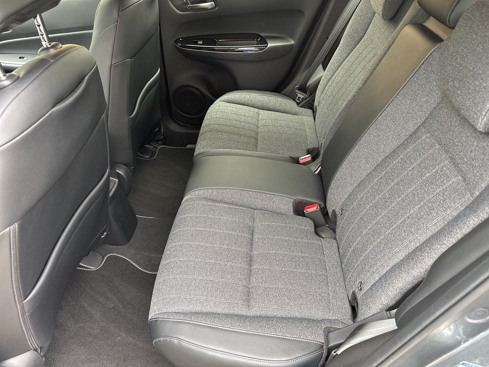 Foto 1 - Honda Jazz Hybrid Elegance Aut. 1.5 i-MMD Hybrid Elegance, SHINING GRAY M.