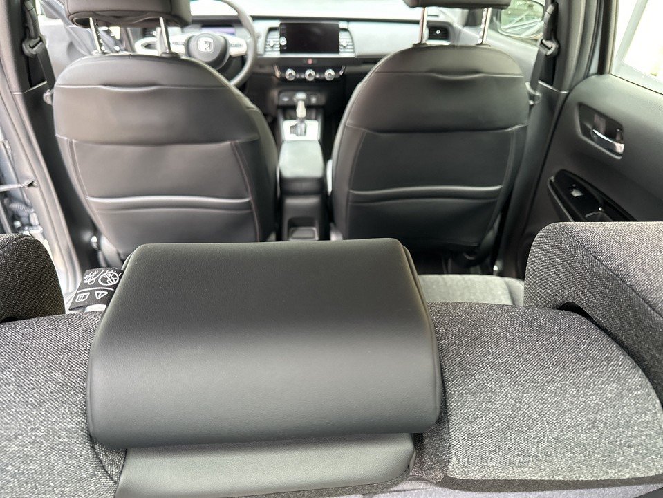 Foto 1 - Honda Jazz Hybrid Elegance Aut. 1.5 i-MMD Hybrid Elegance, SHINING GRAY M.