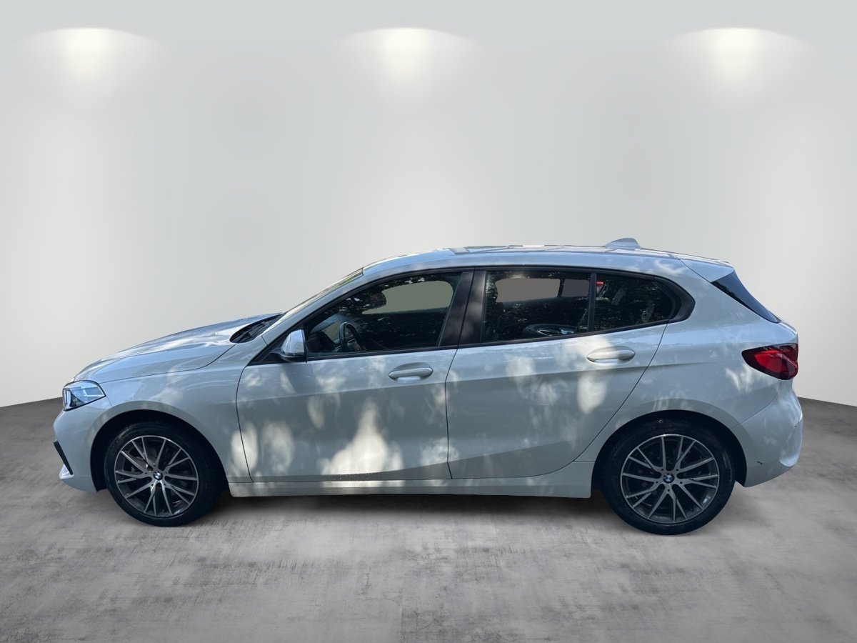 Foto 1 - BMW 116 d Aut. Klima Navi PDC SHZG, weiss