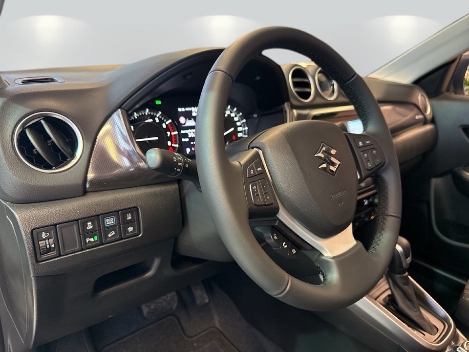 Foto 1 - Suzuki Vitara 1.5 Comfort+ Allgrip AGS, Cool white pearl met.