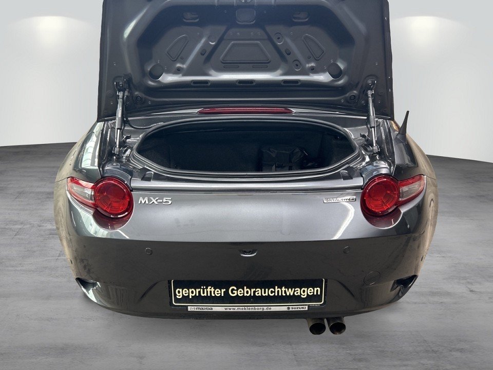 Foto 1 - Mazda MX-5 2.0l 'Selection' 'ACT-P' 184PS 'BOSE', Machine Gray