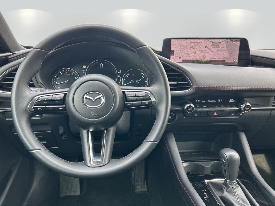 Foto 1 - Mazda 3 2.5l 'HOMURA' M Hybrid, Snowflake White Pearl