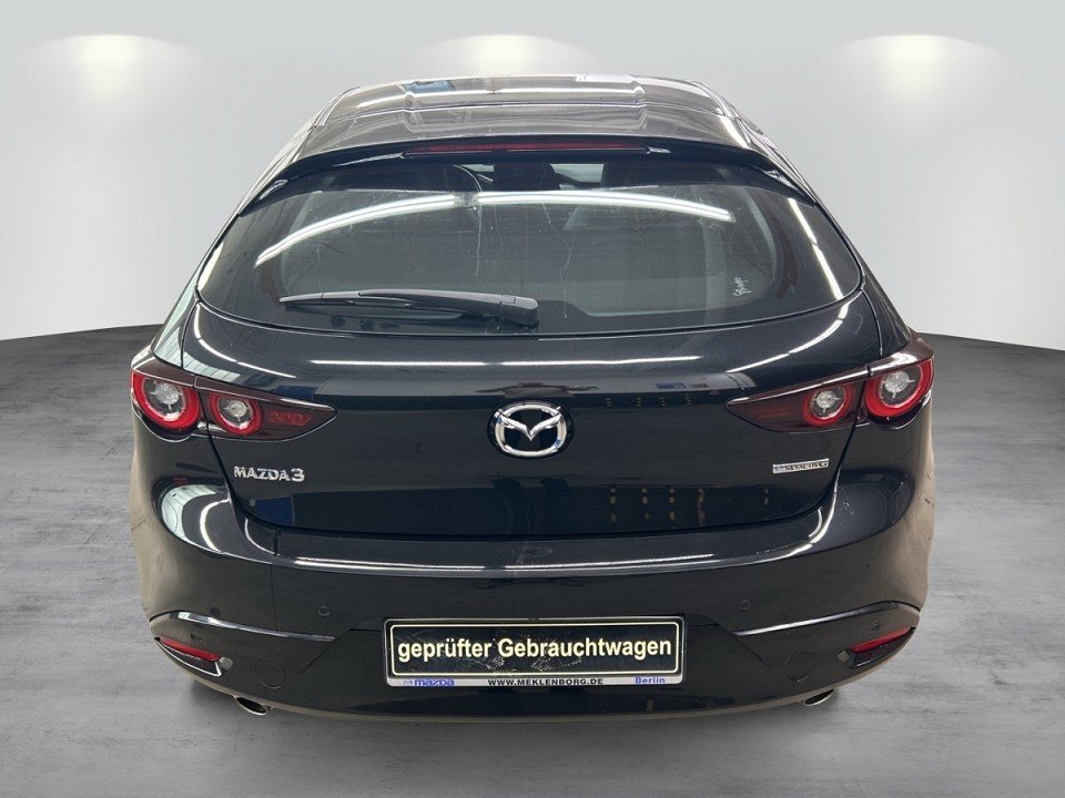 Foto 1 - Mazda 3 2.0l 'SELECTION' M Hybrid, Jet Black