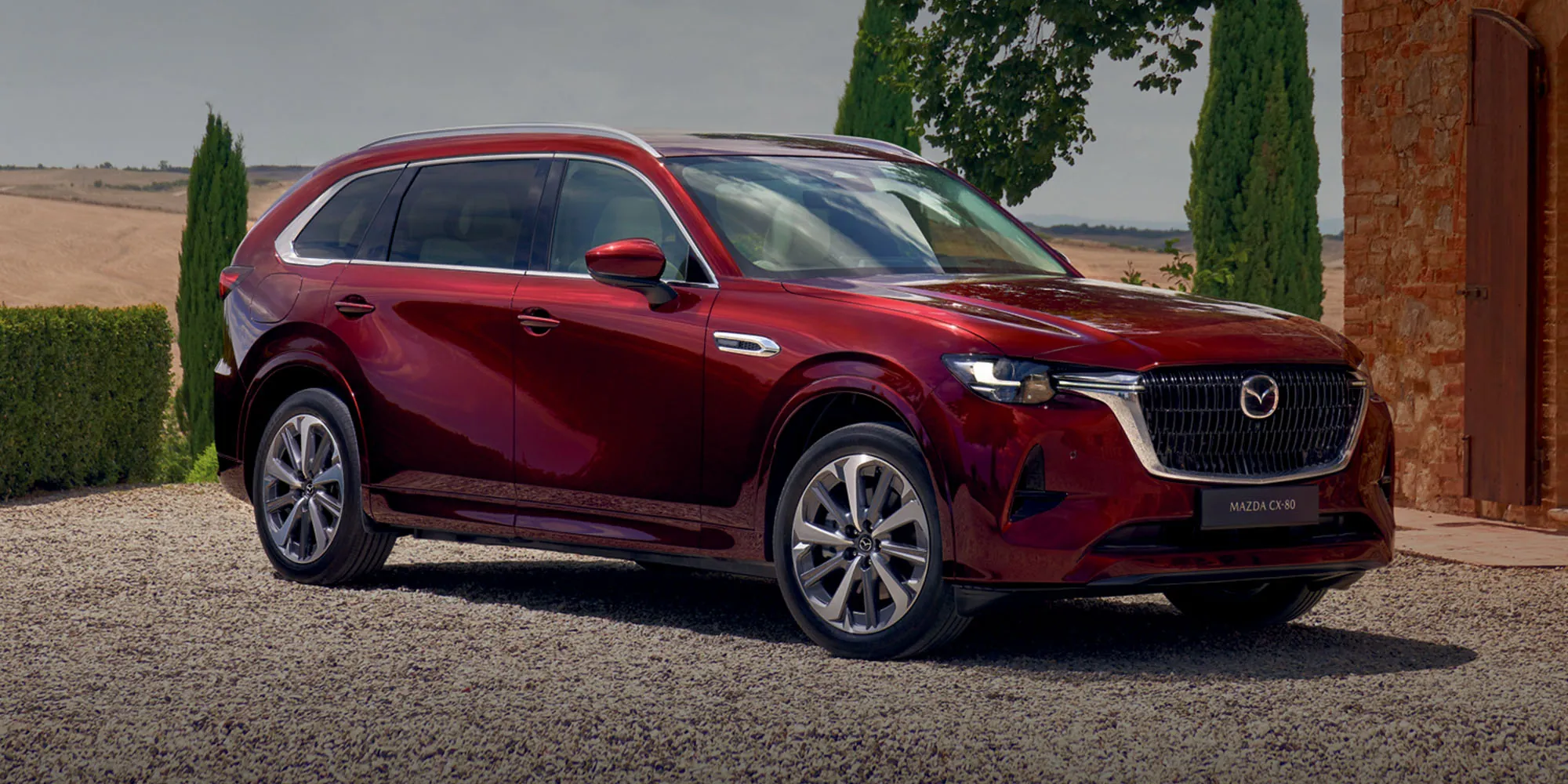 Foto von Mazda CX-80 seitlich vorne