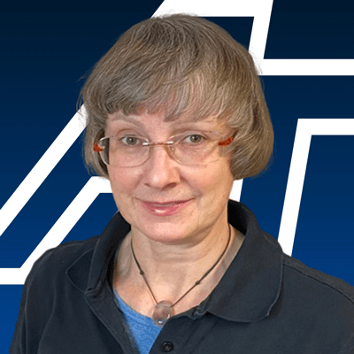 Petra Schlaak (Verkaufsberaterin Teile und Zubehör) - AUTO MEKLENBORG